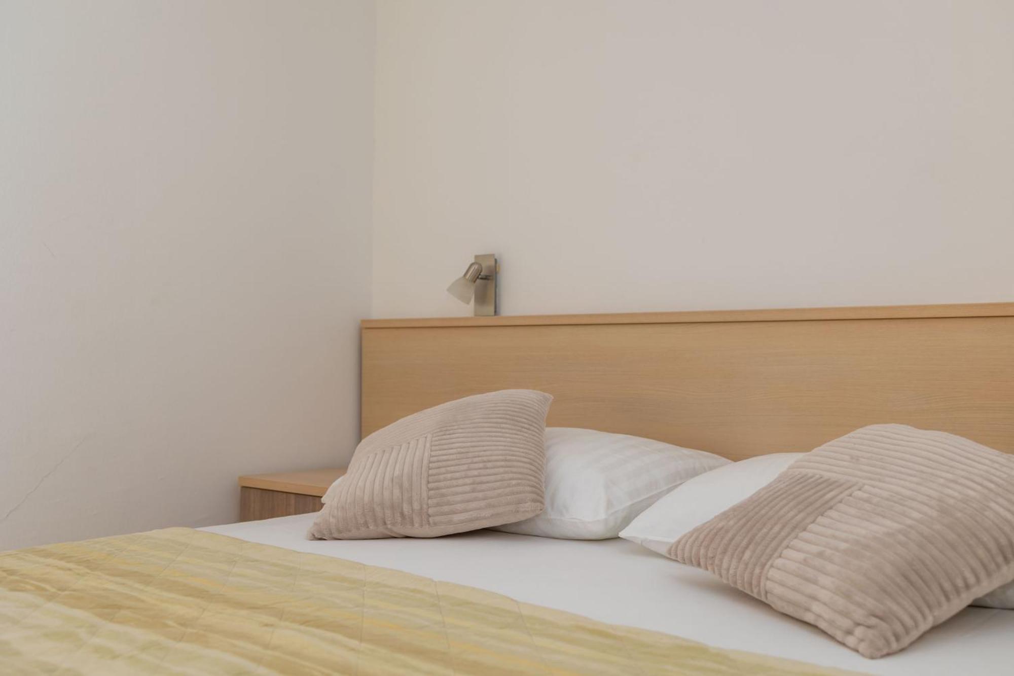Premium Apartments - Lavica Beach โปดสตรานา ภายนอก รูปภาพ
